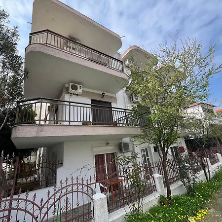 Pelekan And Athina 34 Ξενοδοχείο