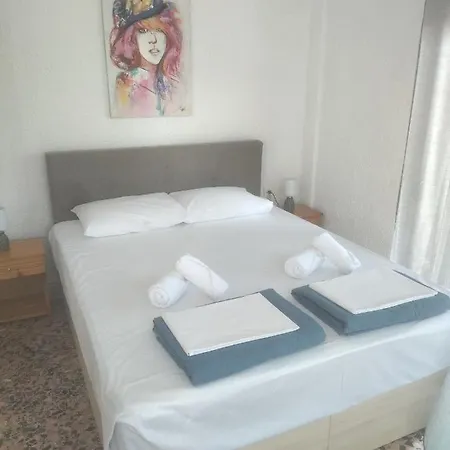 Pelekan And Athina 34 Hotel