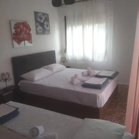 Hotel Pelekan And Athina 34 *